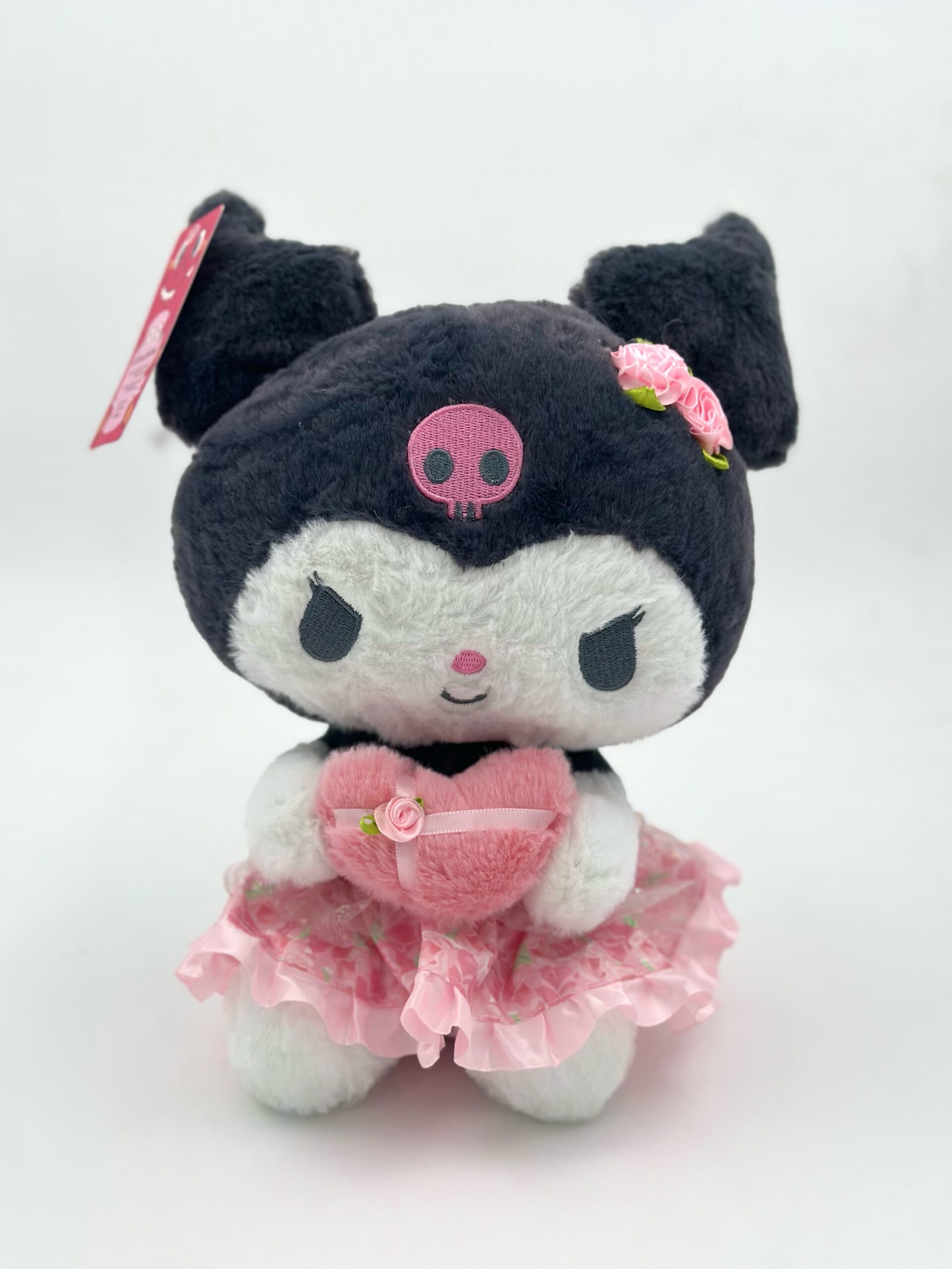 عروسک کورومی قلب به دست – ۳۰ سانت