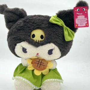 عروسک کرومی (Kuromi) با لباس سبز و گل آفتابگردان - ۴۰ سانت