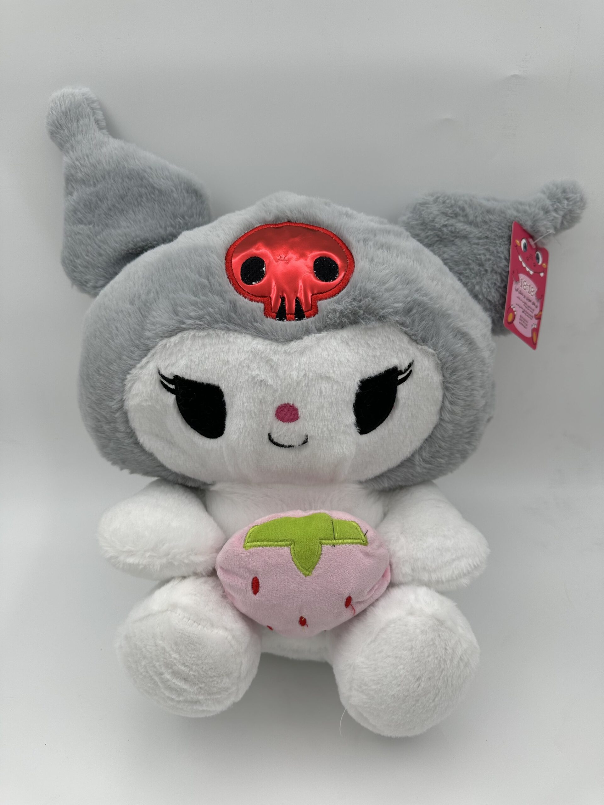 عروسک کورومی توت‌فرنگی به‌دست – ۳۰ سانت